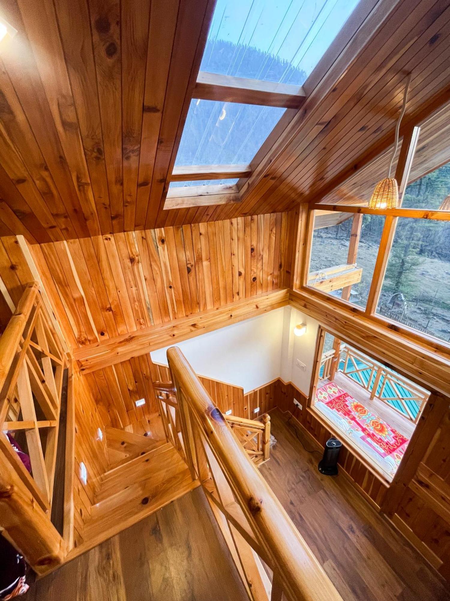 Singing Woods Kutla Hotel Kullu Exterior photo